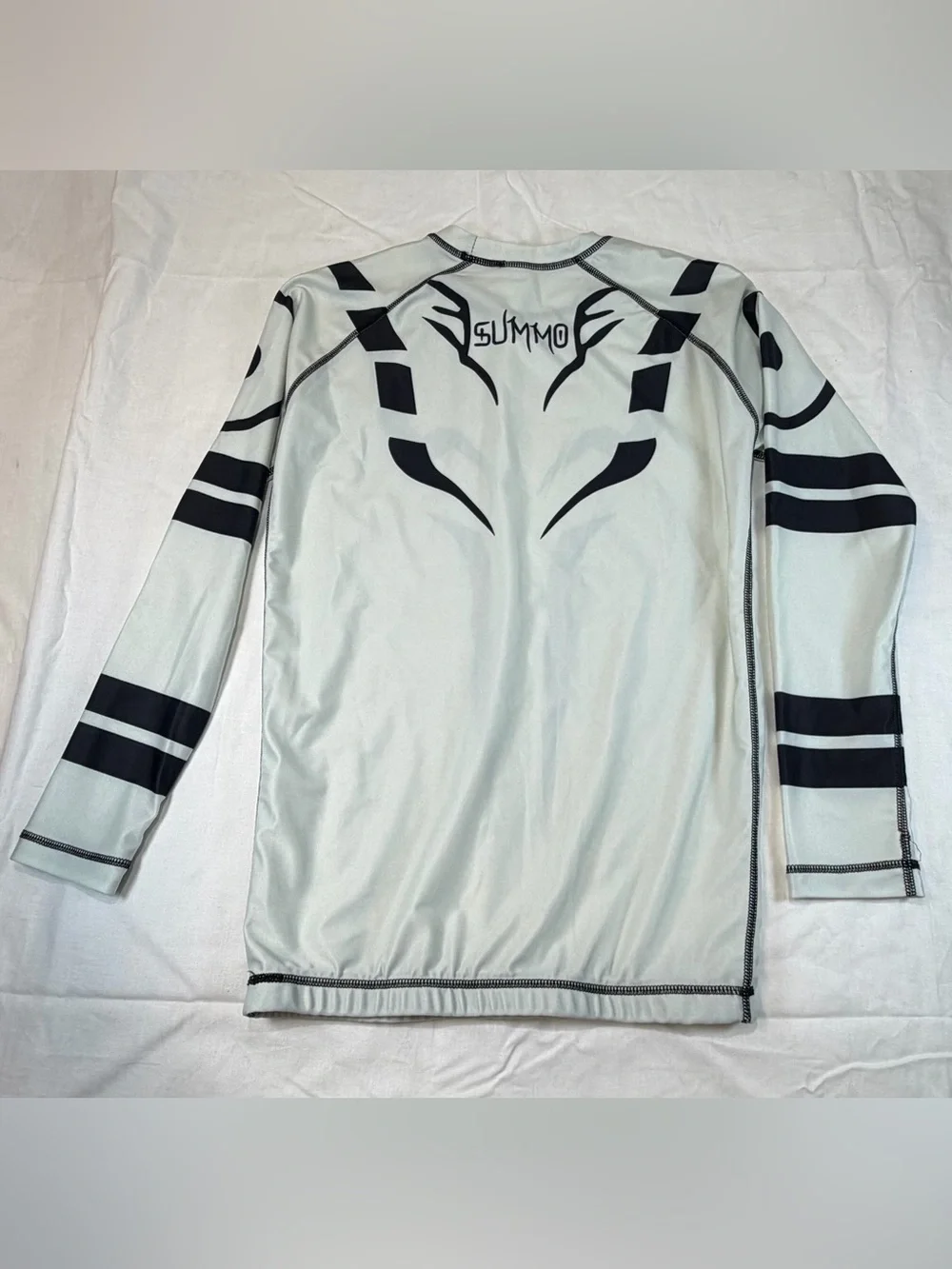 SUMMO Men's Long-Sleeve Performance Rash Guard